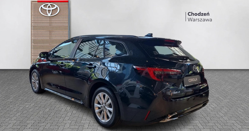 Toyota Corolla cena 122900 przebieg: 5, rok produkcji 2023 z Warszawa małe 106